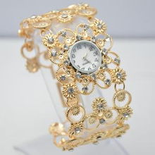 石英饰品表 女性首饰与美发饰品的优雅融合